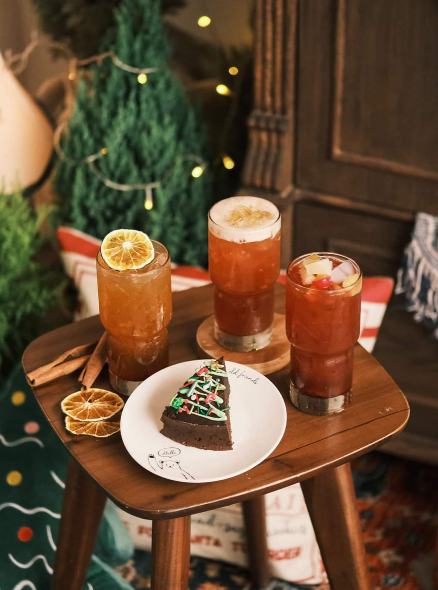 Thức uống được trang trí vô cùng bắt mắt. (Ảnh: FB The Seat Coffee)