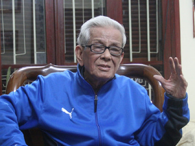 Nhà báo Hữu Thọ