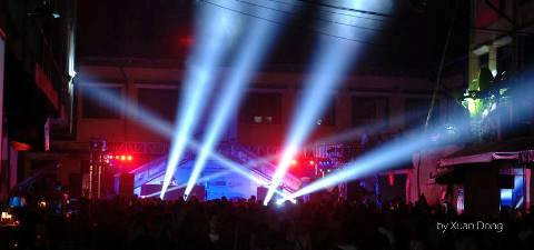 Nhiều sự kiện ăn chơi đã được tổ chức tại đây. Nhiều sự kiện ăn chơi đã được tổ chức tại đây