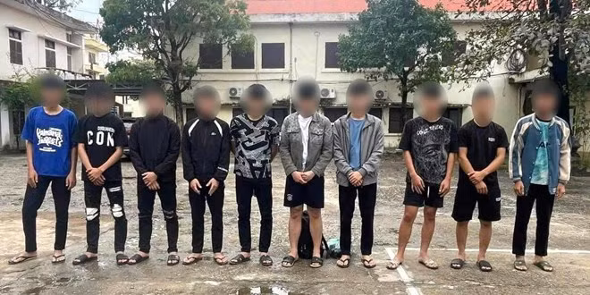 Nhóm đối tượng gây án bị bắt trong ngày. Nhóm đối tượng gây án bị bắt trong ngày.