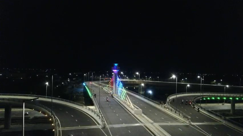 Nút giao thông khác mức đường số 2 khu đô thị Nam TP. Tuy Hòa - đường Nguyễn Văn Linh, TP. Tuy Hòa, tỉnh Phú Yên. Ảnh: T.L.