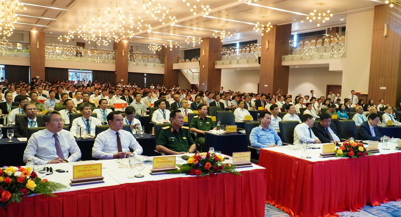 Toàn cảnh hội nghị công bố Quy hoạch tỉnh thời kỳ 2021-2030, tầm nhìn đến năm 2050 và xúc tiến đầu tư tỉnh Ninh Thuận. Toàn cảnh hội nghị công bố Quy hoạch tỉnh thời kỳ 2021-2030, tầm nhìn đến năm 2050 và xúc tiến đầu tư tỉnh Ninh Thuận.