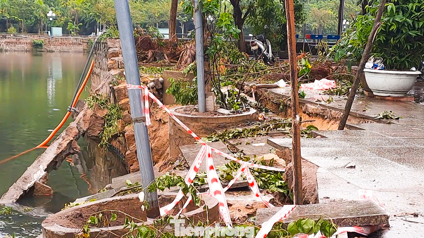 Khu vực hồ Bàu Sen bị sạt lở. Ảnh: Trương Định