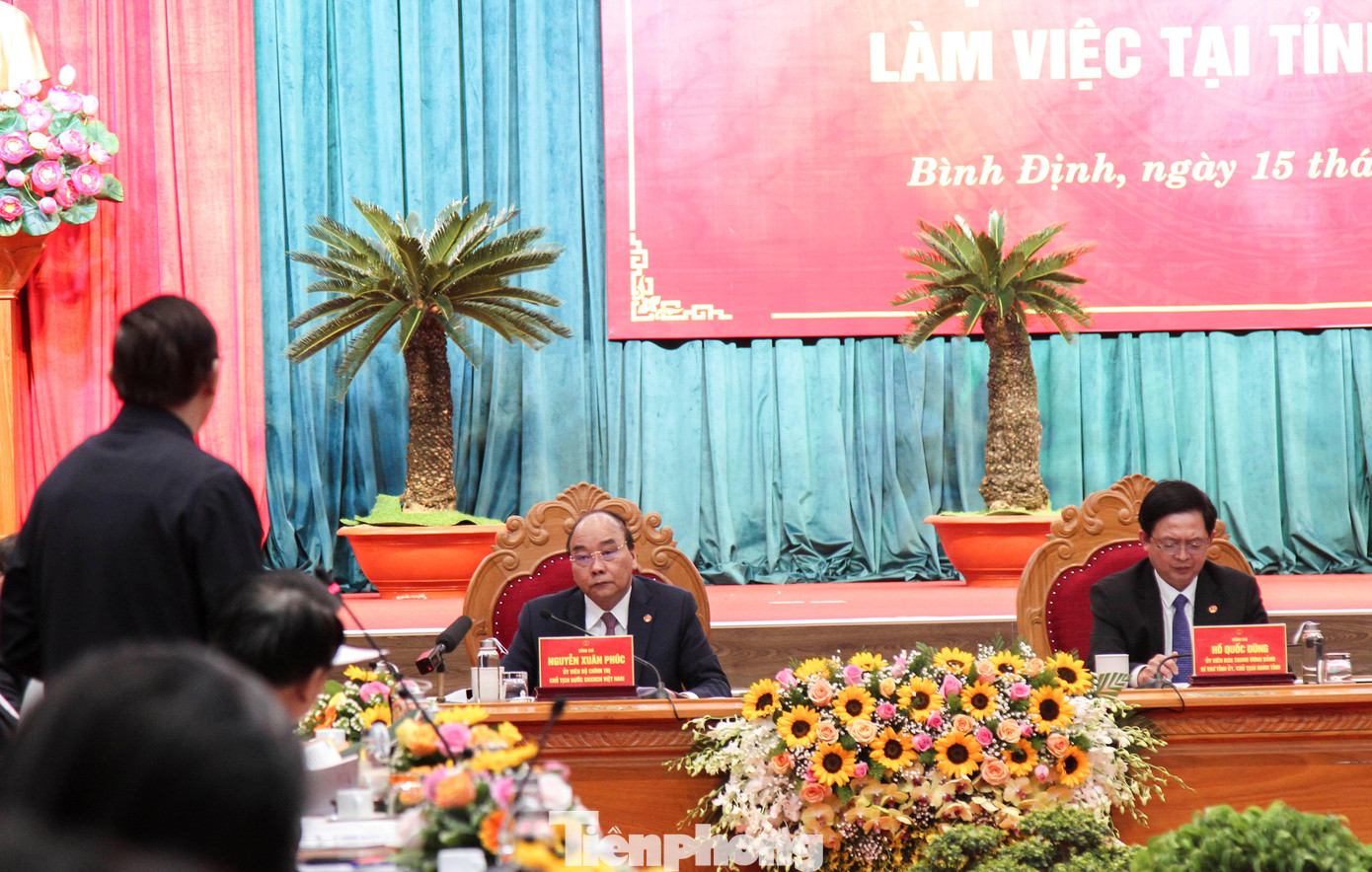 Quang cảnh buổi làm việc. Ảnh: Trương Định Quang cảnh buổi làm việc. Ảnh: Trương Định