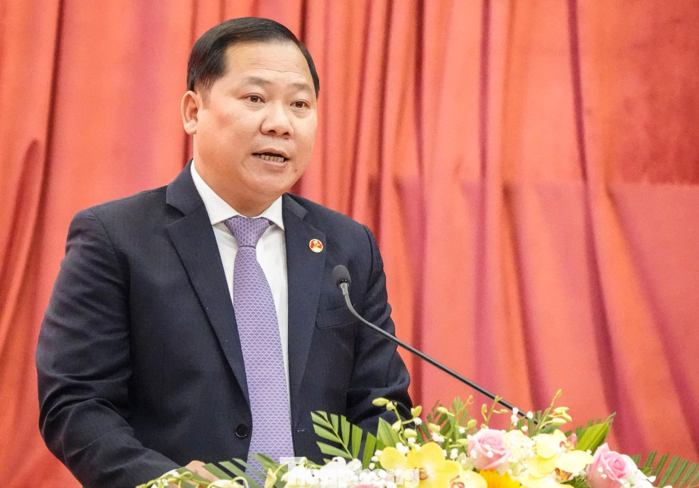 Chủ tịch tỉnh Bình Định Nguyễn Phi Long phát biểu tại buổi làm việc. Ảnh: Trương Định Chủ tịch tỉnh Bình Định Nguyễn Phi Long phát biểu tại buổi làm việc. Ảnh: Trương Định