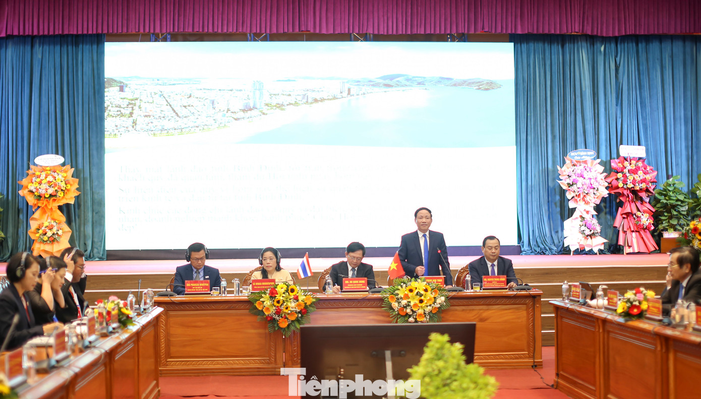 UBND tỉnh Bình Định tổ chức hội nghị gặp gỡ các doanh nghiệp Thái Lan. Ảnh: Trương Định