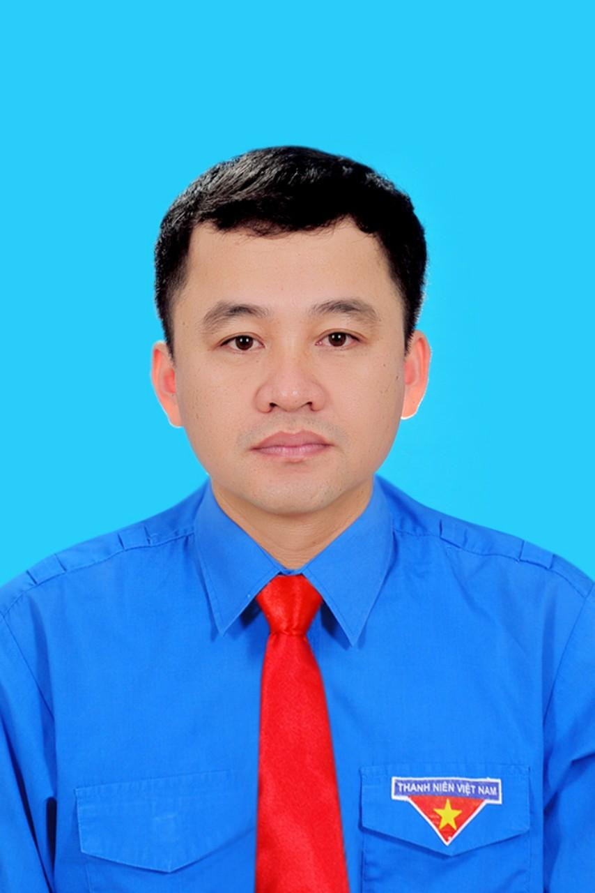 Phó Bí thư Tỉnh Đoàn Bình Định Nguyễn Thành Trung. Phó Bí thư Tỉnh Đoàn Bình Định Nguyễn Thành Trung.