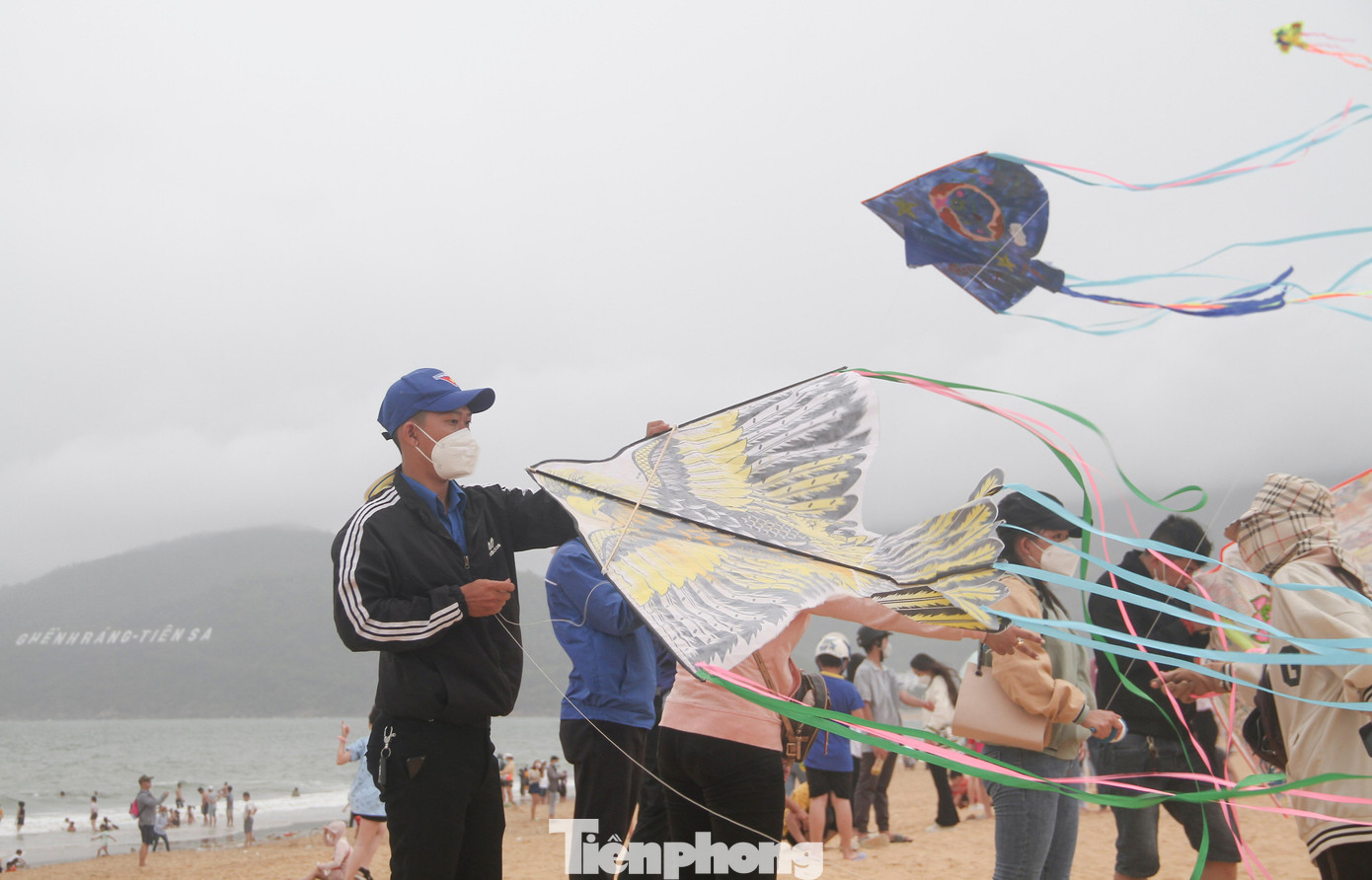 Đây cũng là hoạt động mở đầu cho chuỗi sự kiện Chương trình hoạt náo nghệ thuật do TP Quy Nhơn tổ chức ngày hôm nay (30/4).