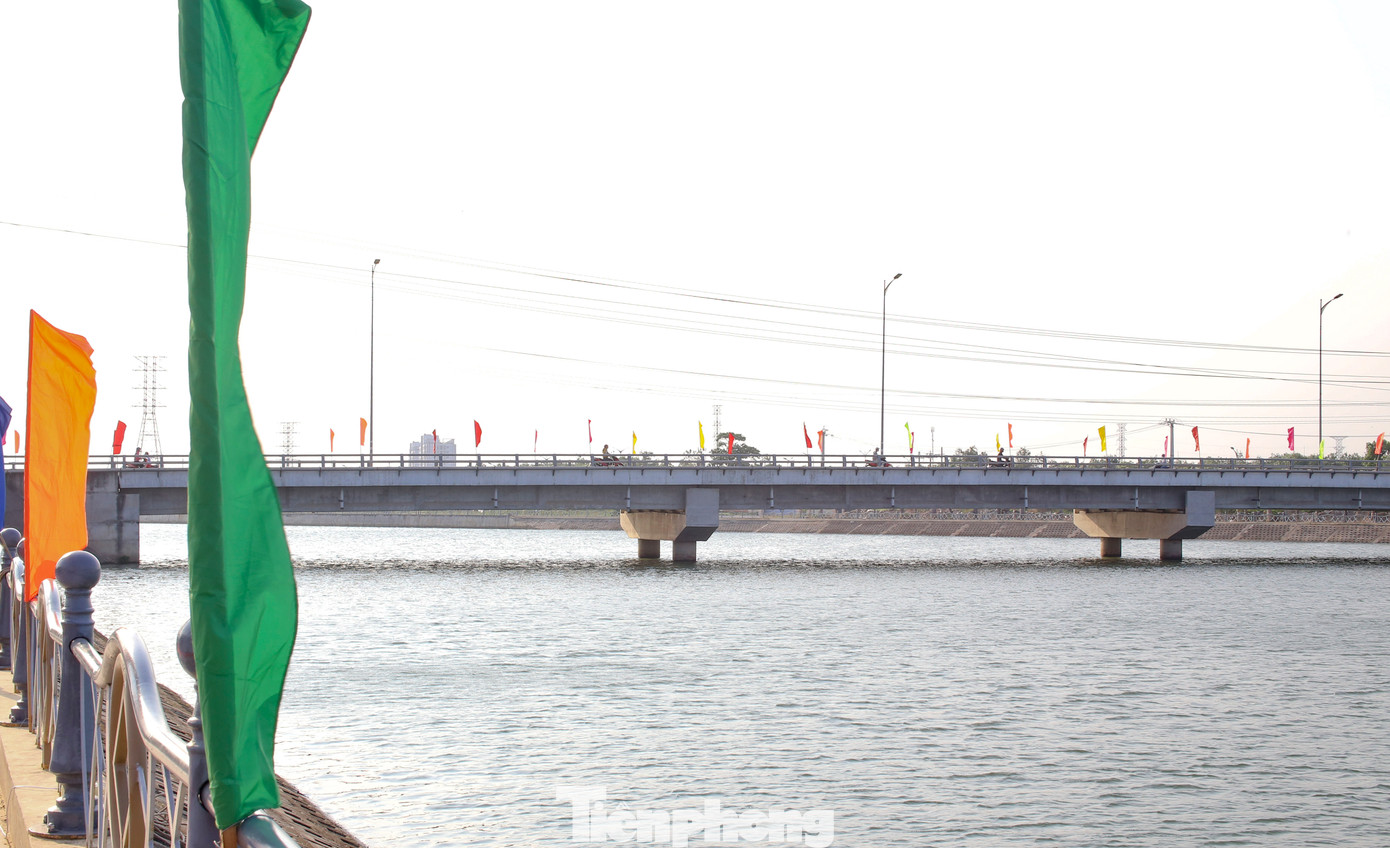 Sông Dinh thuộc phường Nhơn Phú và phường Nhơn Bình (TP. Quy Nhơn). Ảnh: Trương Định Sông Dinh thuộc phường Nhơn Phú và phường Nhơn Bình (TP. Quy Nhơn). Ảnh: Trương Định