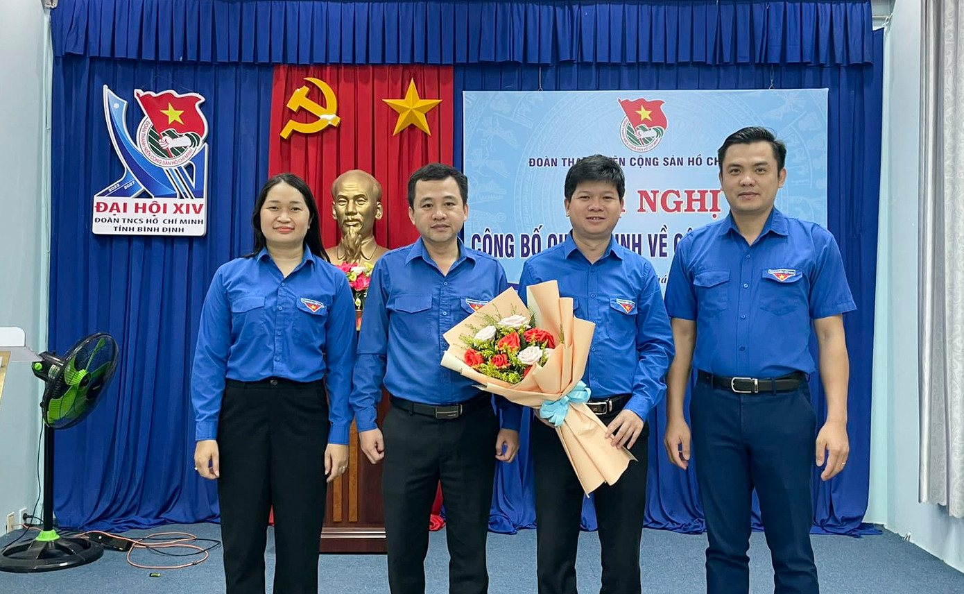 Bí thư và các Phó Bí thư Tỉnh Đoàn Bình Định Bí thư và các Phó Bí thư Tỉnh Đoàn Bình Định