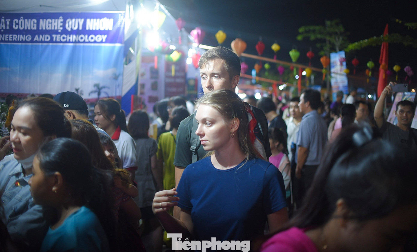 Bình Định từ một địa phương ít người biết, chỉ là điểm dừng chân nay được khách du lịch trong và ngoài nước đánh giá cao. Ảnh: Trương Định Bình Định từ một địa phương ít người biết, chỉ là điểm dừng chân nay được khách du lịch trong và ngoài nước đánh giá cao. Ảnh: Trương Định