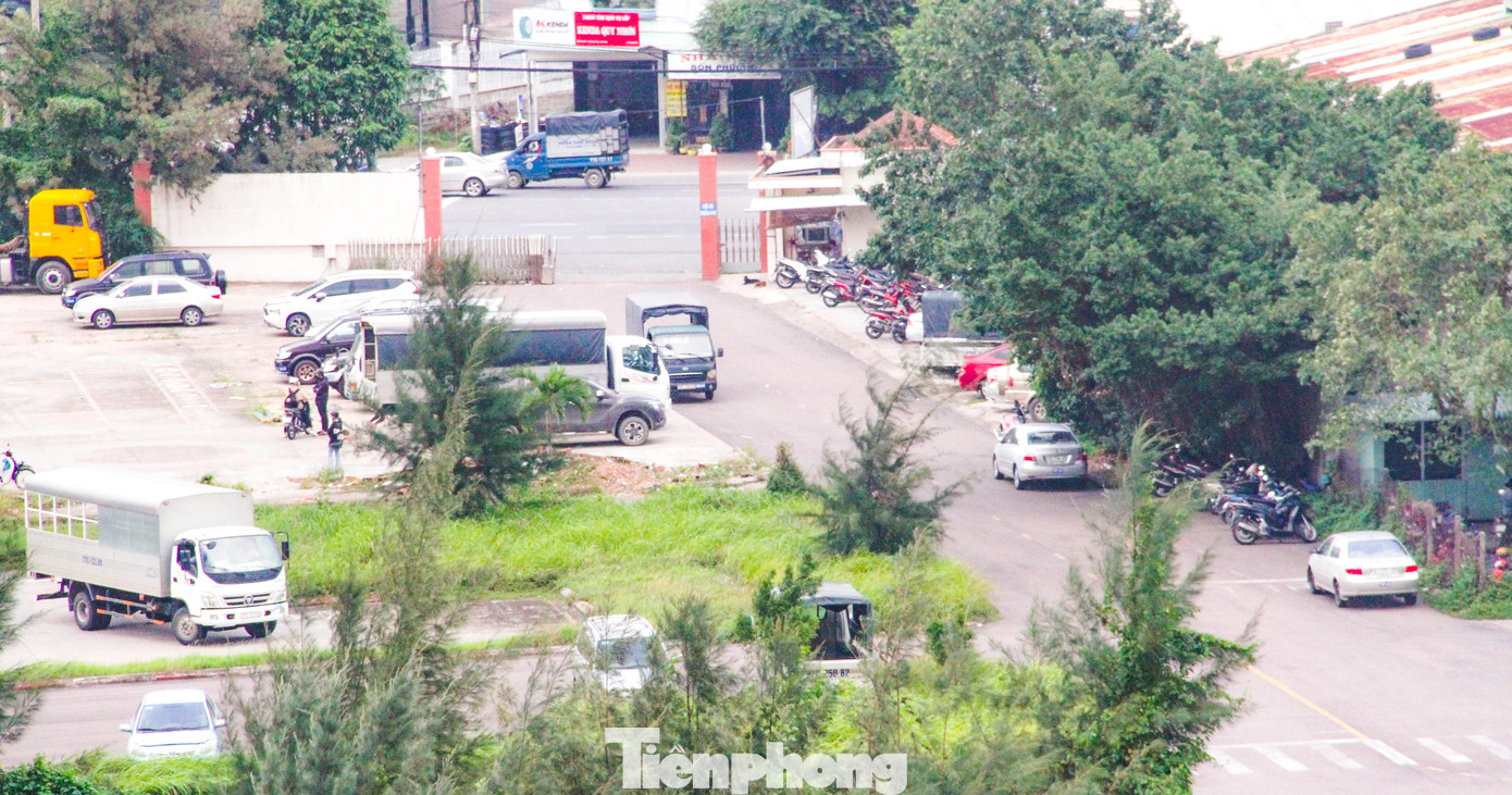 Mục đích sử dụng đất là xây dựng đất ở đô thị; Nhà nước giao đất có thu tiền sử dụng đất, cho thuê đất thu tiền thuê đất một lần cho cả thời gian thuê thông qua hình thức đấu giá quyền sử dụng đất. Ảnh: Trương Định