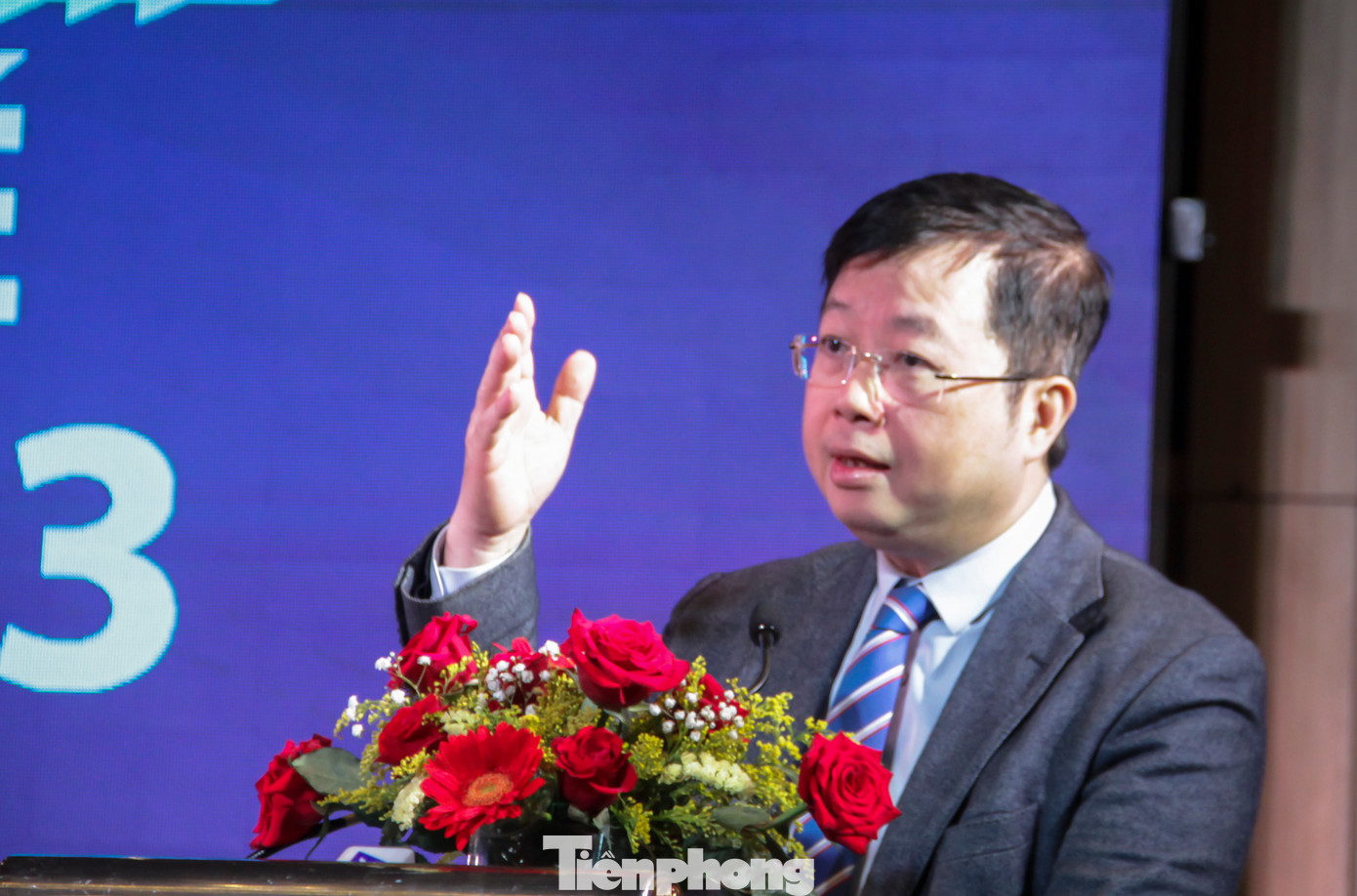 Thứ trưởng Bộ TT&TT Nguyễn Thanh Lâm phát biểu khai mạc diễn đàn. Ảnh: Trương Định Thứ trưởng Bộ TT&TT Nguyễn Thanh Lâm phát biểu khai mạc diễn đàn. Ảnh: Trương Định