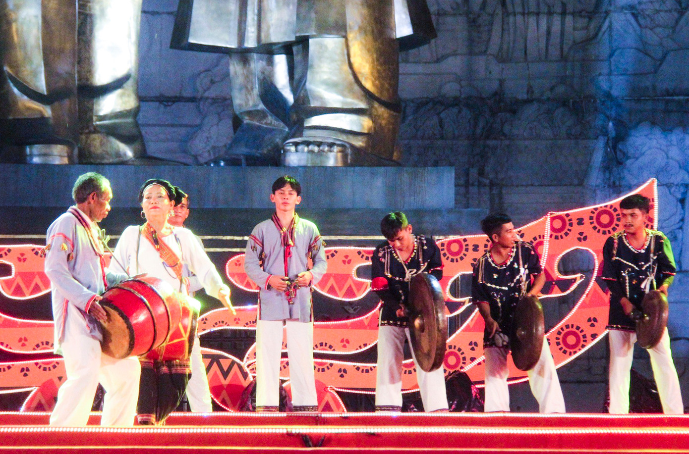 Những màn trình diễn tại liên hoan. (Ảnh: T.Đ) Những màn trình diễn tại liên hoan. (Ảnh: T.Đ)