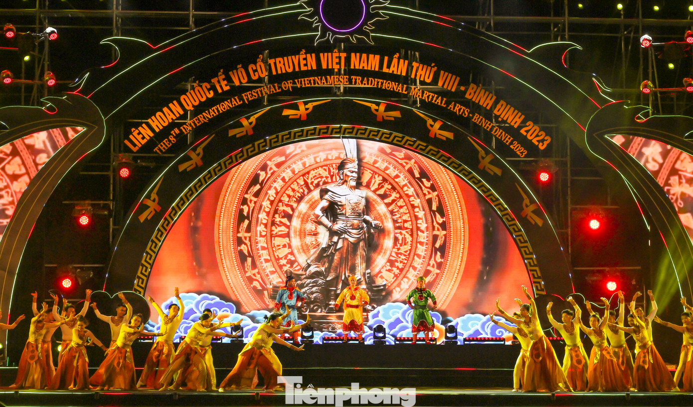 Khai mạc Liên hoan Quốc tế Võ cổ truyền Việt Nam lần thứ 8 - Bình Định năm 2023. (Ảnh: Trương Định) Khai mạc Liên hoan Quốc tế Võ cổ truyền Việt Nam lần thứ 8 - Bình Định năm 2023. (Ảnh: Trương Định)