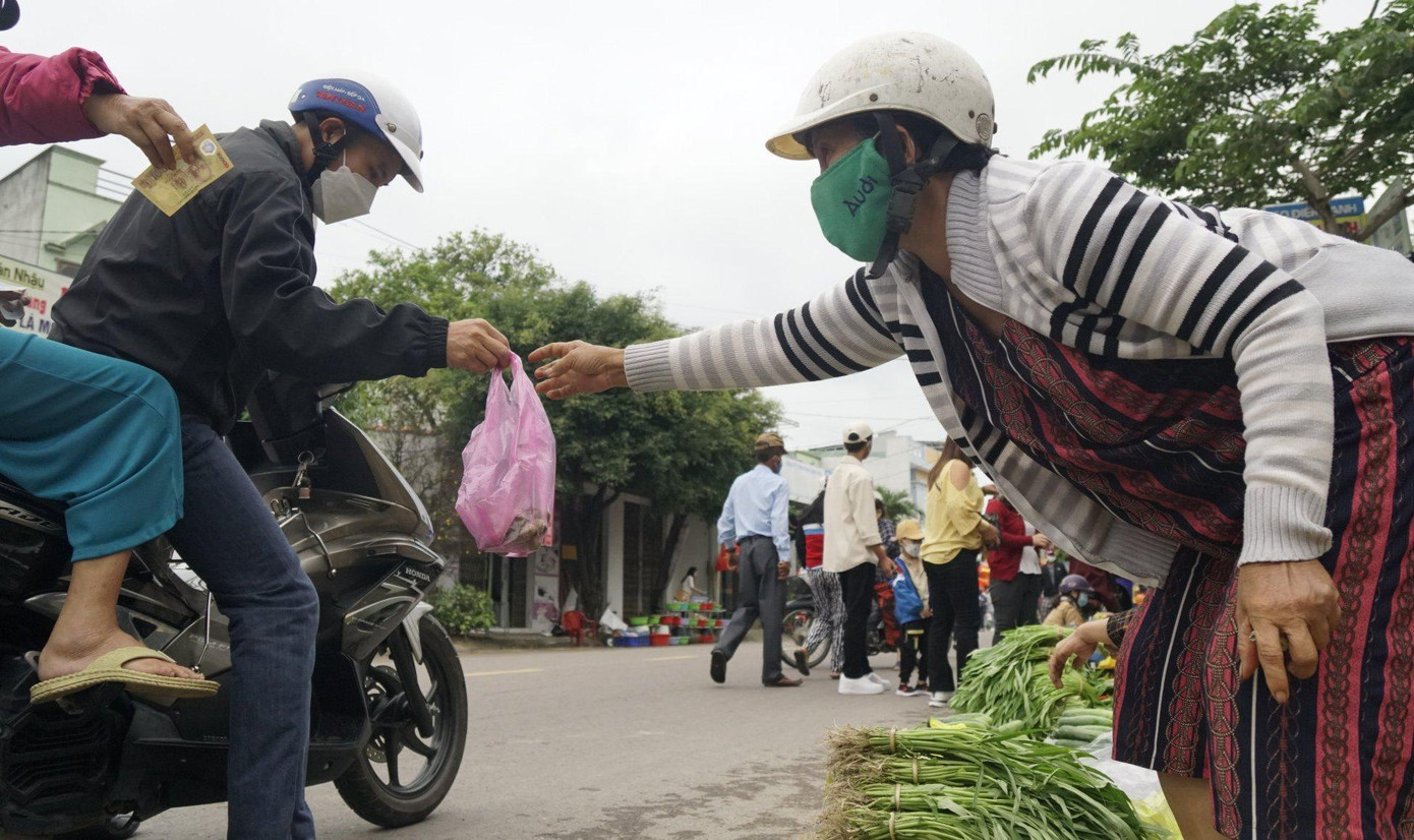 Phiên chợ ít người biết ở Bình Định, mỗi năm chỉ họp 1 lần ảnh 3 Phiên chợ ít người biết ở Bình Định, mỗi năm chỉ họp 1 lần ảnh 3