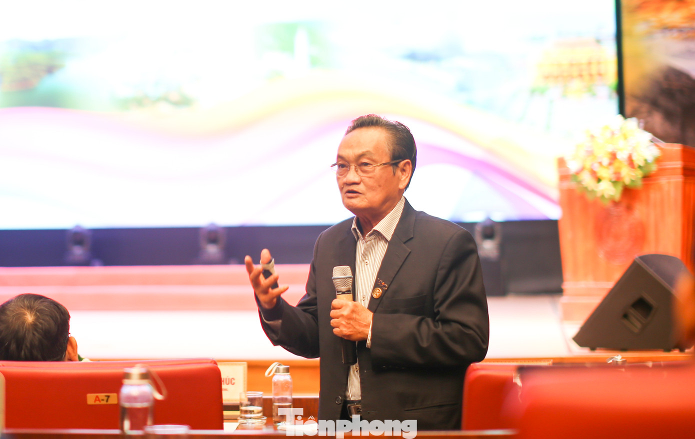 TS. Trần Du Lịch. Ảnh: Trương Định.