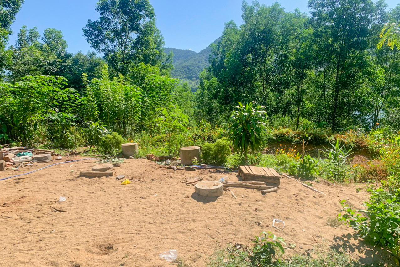 Căn nhà sàn được cho tháo dỡ.