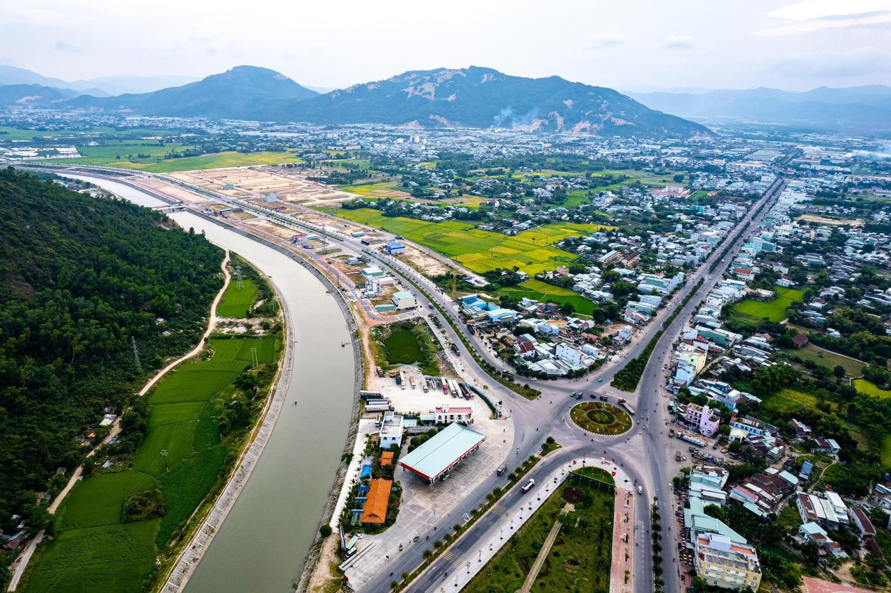 Khu đô thị Long Vân, TP. Quy Nhơn. (Ảnh: Dũng Nhân). Khu đô thị Long Vân, TP. Quy Nhơn. (Ảnh: Dũng Nhân).