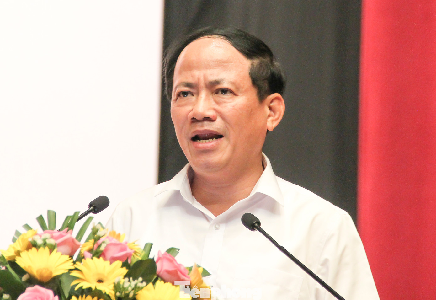 Chủ tịch UBND tỉnh Bình Định Phạm Anh Tuấn phát biểu tại buổi đối thoại. Ảnh: Trương Định. Chủ tịch UBND tỉnh Bình Định Phạm Anh Tuấn phát biểu tại buổi đối thoại. Ảnh: Trương Định.