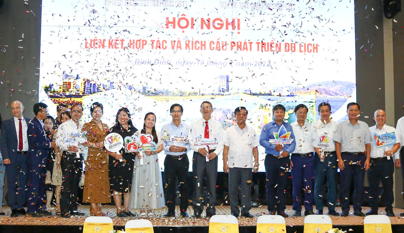 Hội nghị liên kết, hợp tác và kích cầu phát triển du lịch. Ảnh: A.C