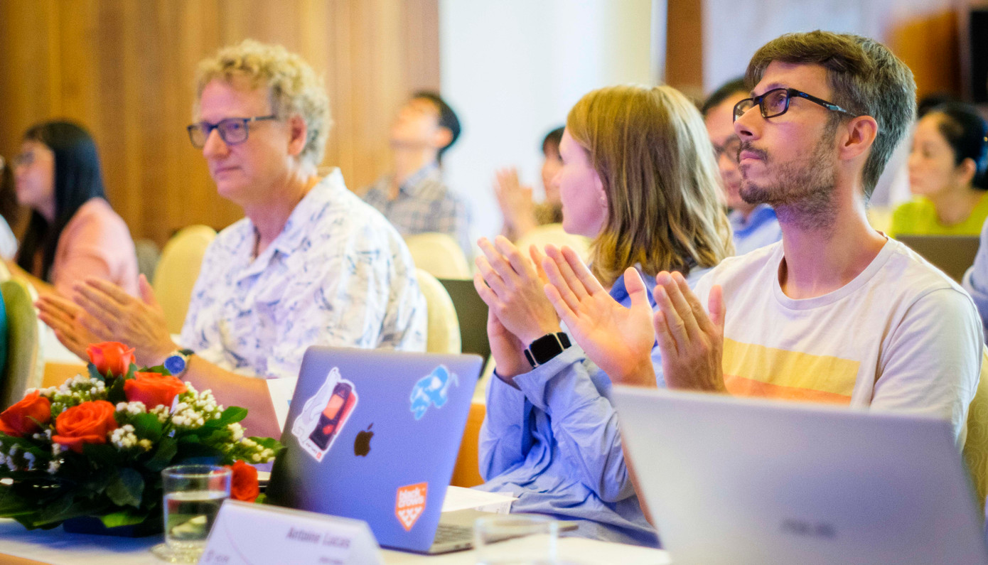 Các nhà khoa học dự Trường học Việt Nam về quan sát Trái đất. Ảnh: ICISE Các nhà khoa học dự Trường học Việt Nam về quan sát Trái đất. Ảnh: ICISE