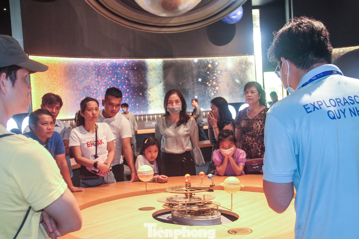 Trung tâm mở cửa đón khách cả ngày từ thứ Ba đến thứ Sáu và mở cửa vào buổi sáng thứ Bảy, Chủ nhật. Ảnh: Trương Đinh