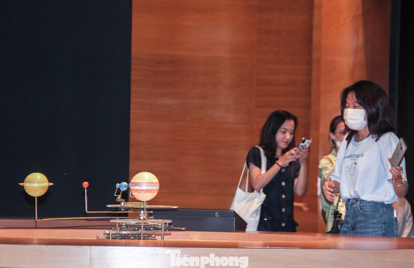 Nằm trên trục đường Đại lộ khoa học trong Khu Đô thị Khoa học Quy Hòa thuộc phường Ghềnh Ráng (TP Quy Nhơn, Bình Định), Tổ hợp Không gian khoa học không chỉ là nơi hội tụ các nhà khoa học hàng đầu trong nước và thế giới, các nhà Nobel mà còn là điểm đến du lịch "độc nhất vô nhị" ở Việt Nam. Ảnh: Trương Định