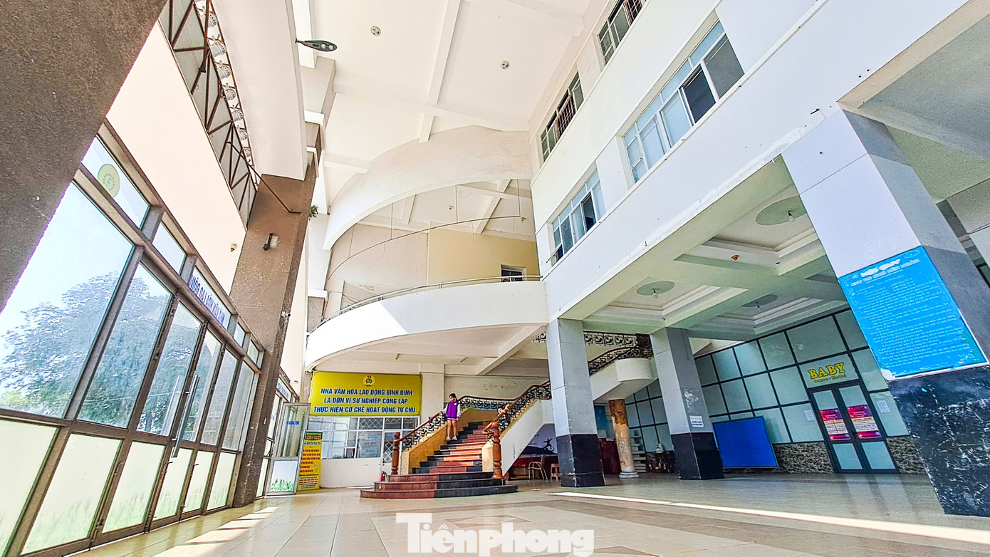 Trao đổi với Tiền Phong, ông Hà Duy Trung - Chủ tịch LĐLĐ tỉnh Bình Định - cho hay hiện Sở Tài chính, Ban Quản lý dự án các công trình giao thông và dân dụng tỉnh đang kiểm kê. Ảnh: Trương Định. Trao đổi với Tiền Phong, ông Hà Duy Trung - Chủ tịch LĐLĐ tỉnh Bình Định - cho hay hiện Sở Tài chính, Ban Quản lý dự án các công trình giao thông và dân dụng tỉnh đang kiểm kê. Ảnh: Trương Định.