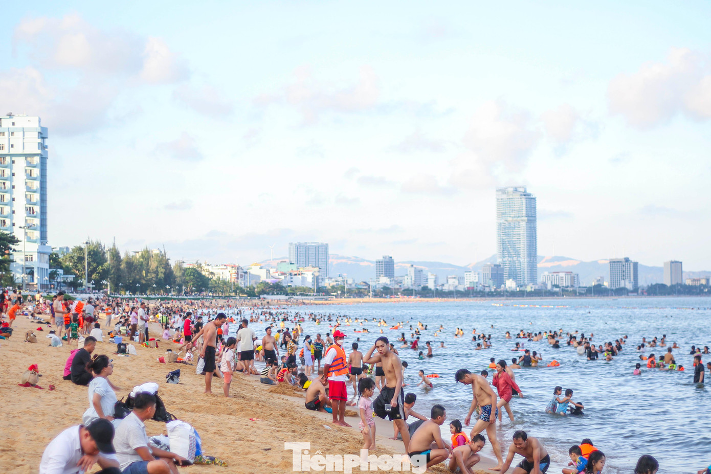 Bình Định đặt mục tiêu đạt 5.000.000 lượt khách trong năm 2023. Ảnh: Trương Định.