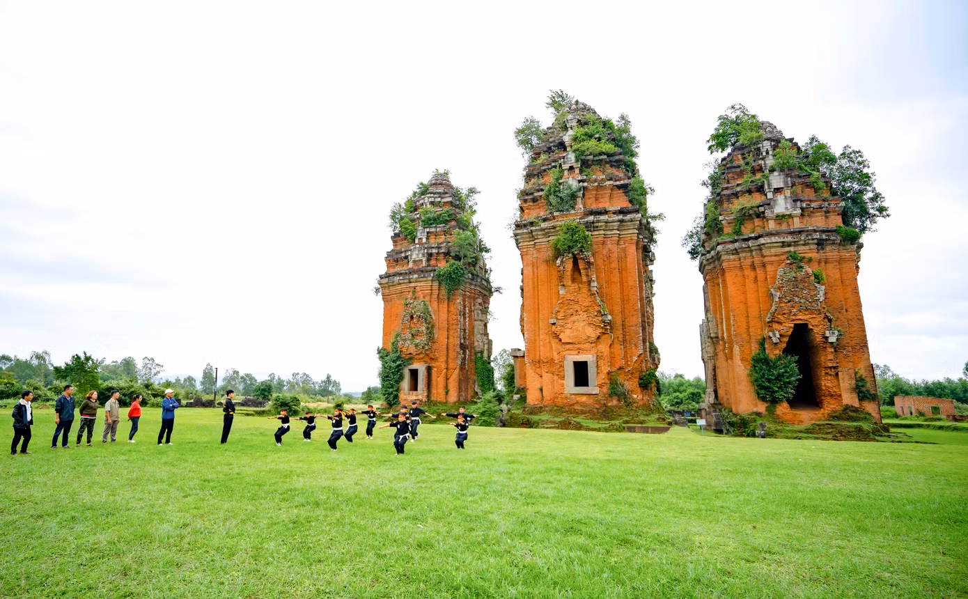 Tỉnh Bình Định có tổng số 145 di tích đã được xếp hạng. Ảnh: Dũng Nhân.