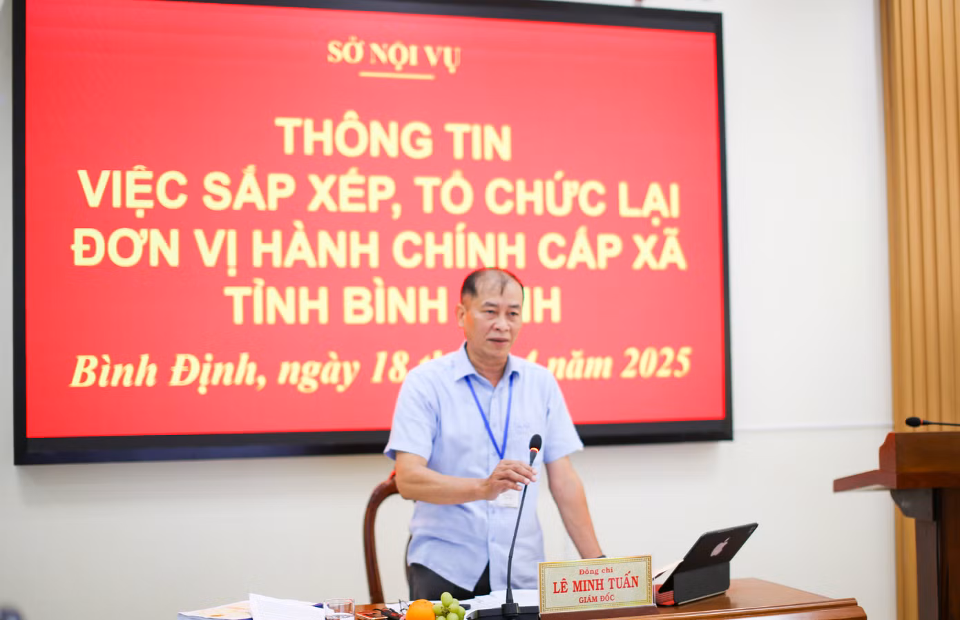 Ông Lê Minh Tuấn - Giám đốc Sở Nội vụ tỉnh Bình Định. Ảnh: Trương Định