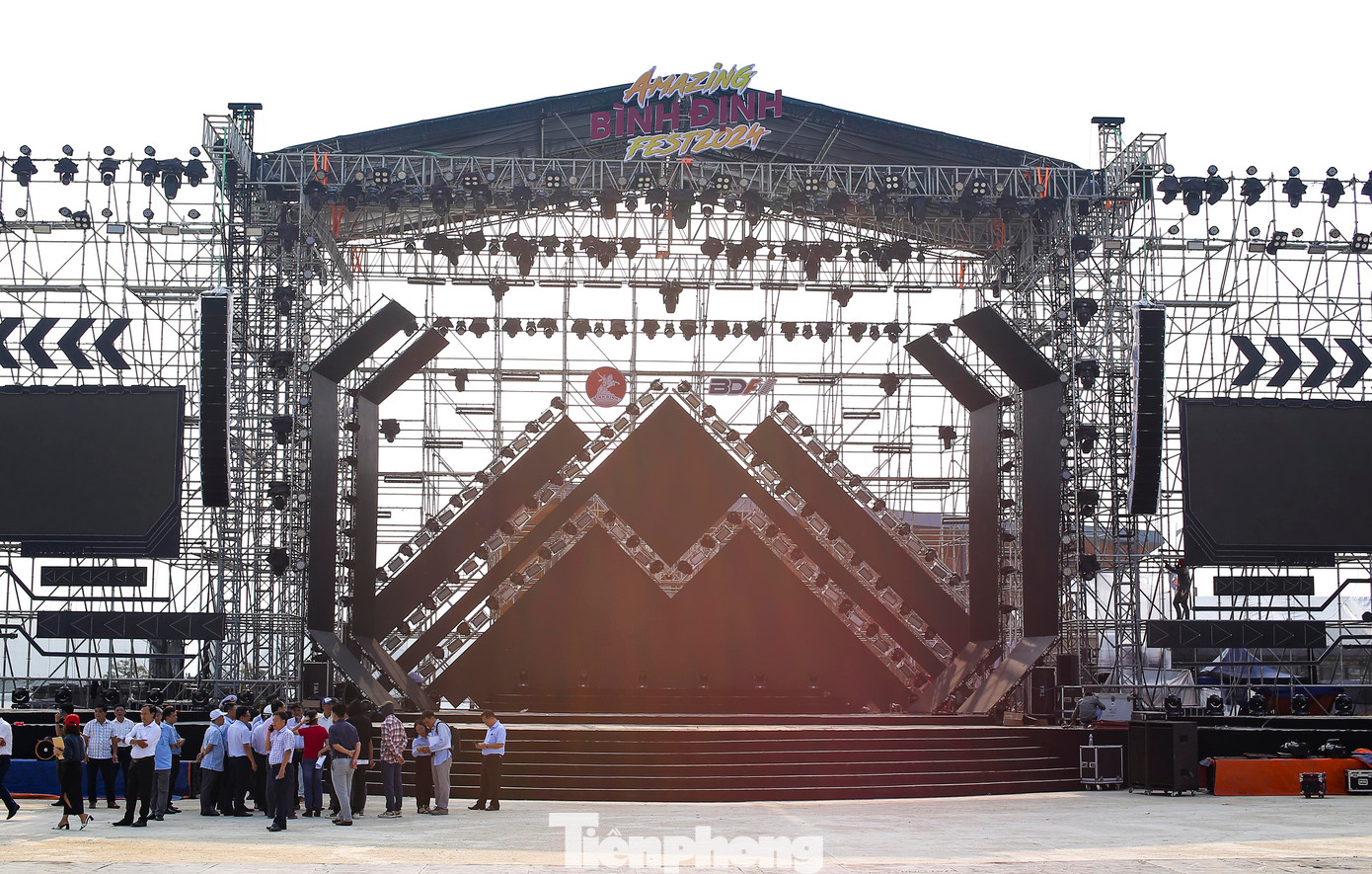 Khu vực sân khấu. Ảnh: Trương Định