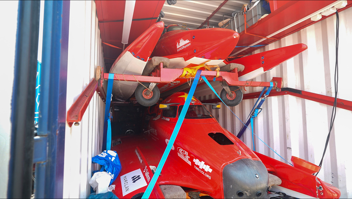 Thuyền đua trị giá hơn 18 tỷ đồng. Ảnh: BTC