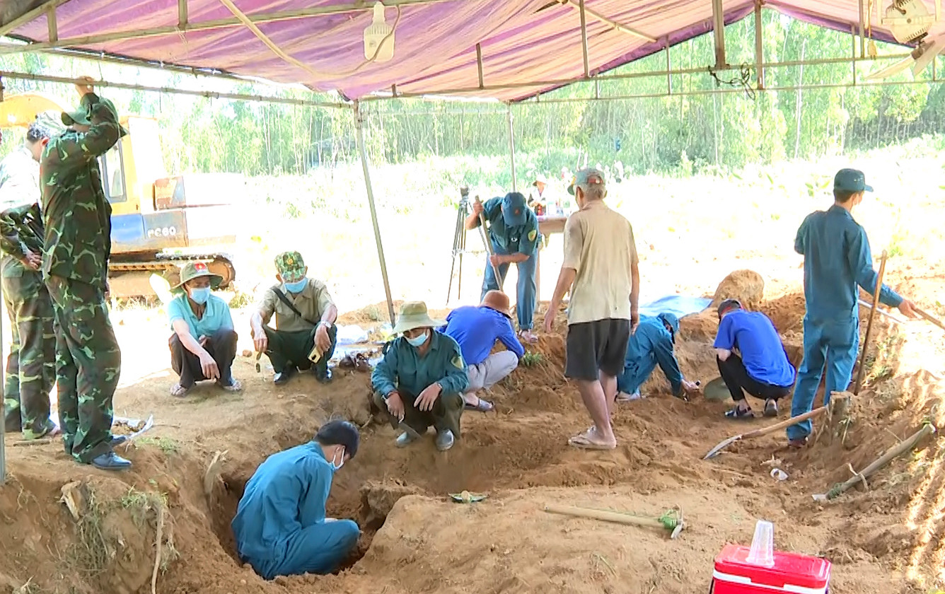 Khu vực tìm kiếm hài cốt liệt sĩ hy sinh tại đồi Xuân Sơn đợt 1. Ảnh: Đức Dũng