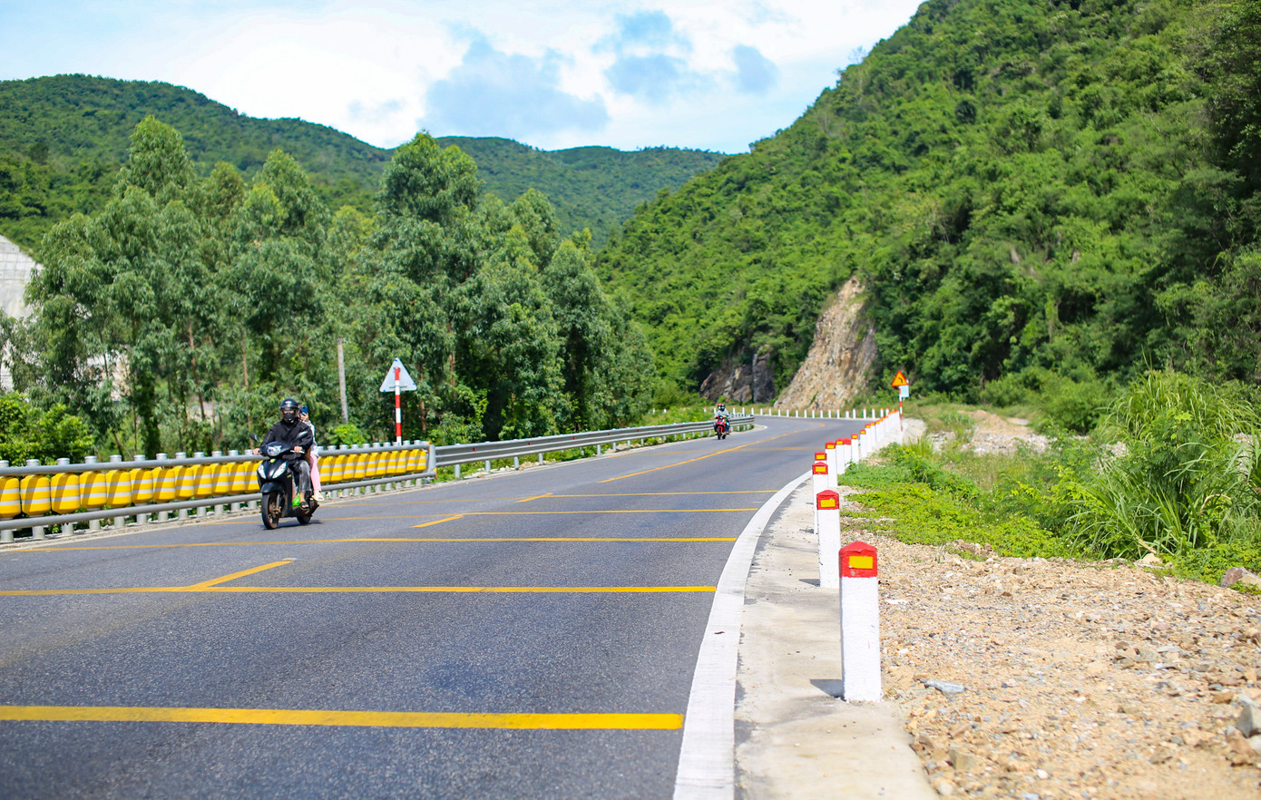 Diện mạo mới con đường nối hai cực của Gia Lai.