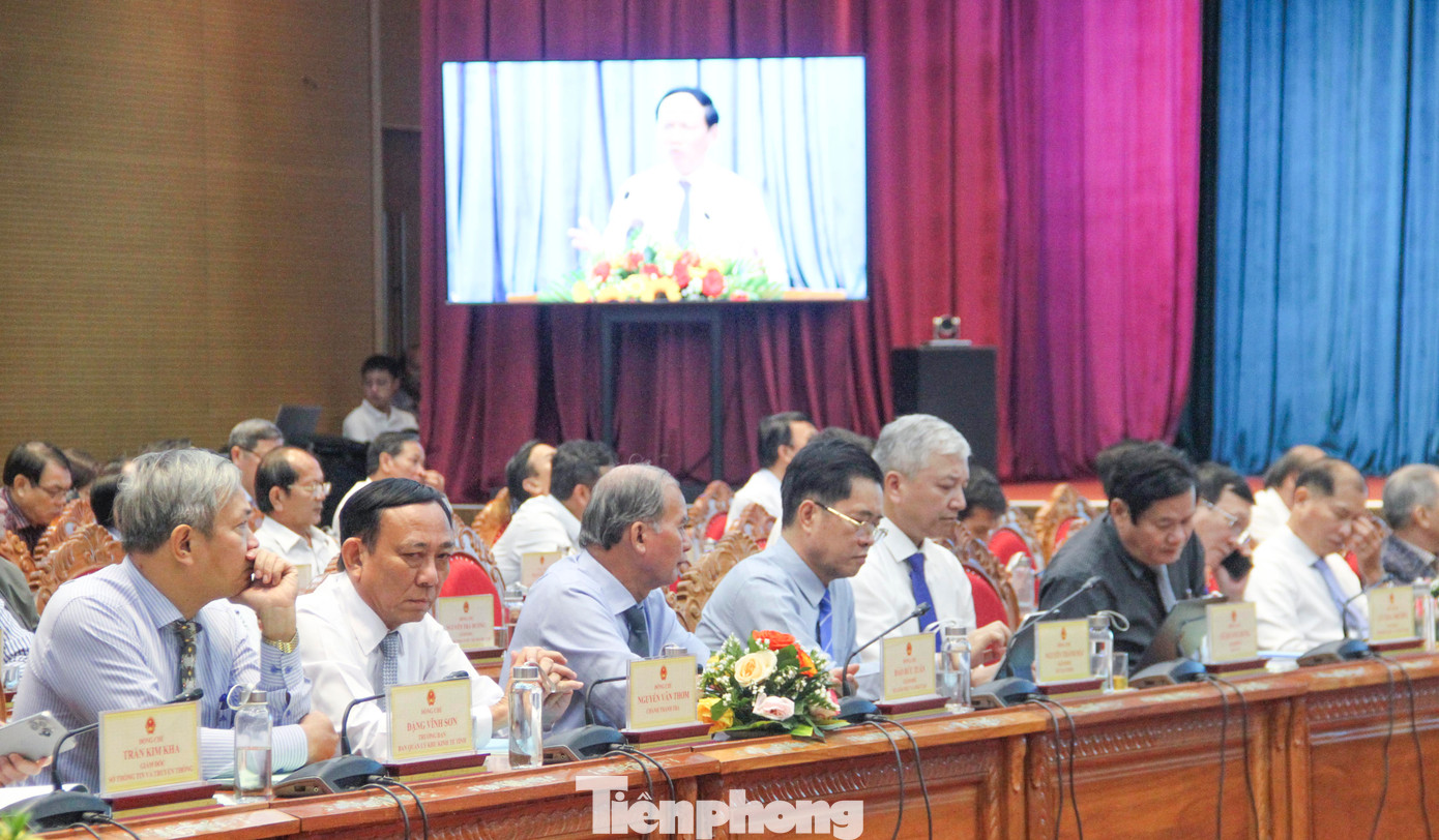 Các đại biểu dự hội nghị. (Ảnh: Trương Định).