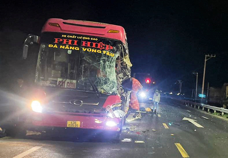 Hiện trường vụ tai nạn giao thông. Ảnh: T.Q