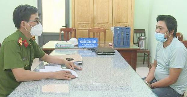 Đinh Công Nhật tại cơ quan công an. Ảnh: Công an Bình Định