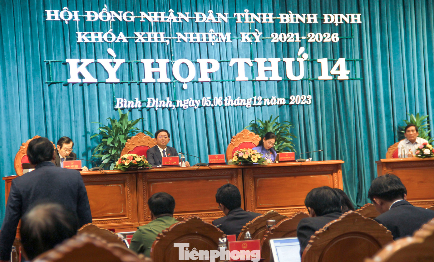 Ngày làm việc thứ 2, Kỳ họp thứ 14, HĐND tỉnh Bình Định khóa XIII. (Ảnh: Trương Định)