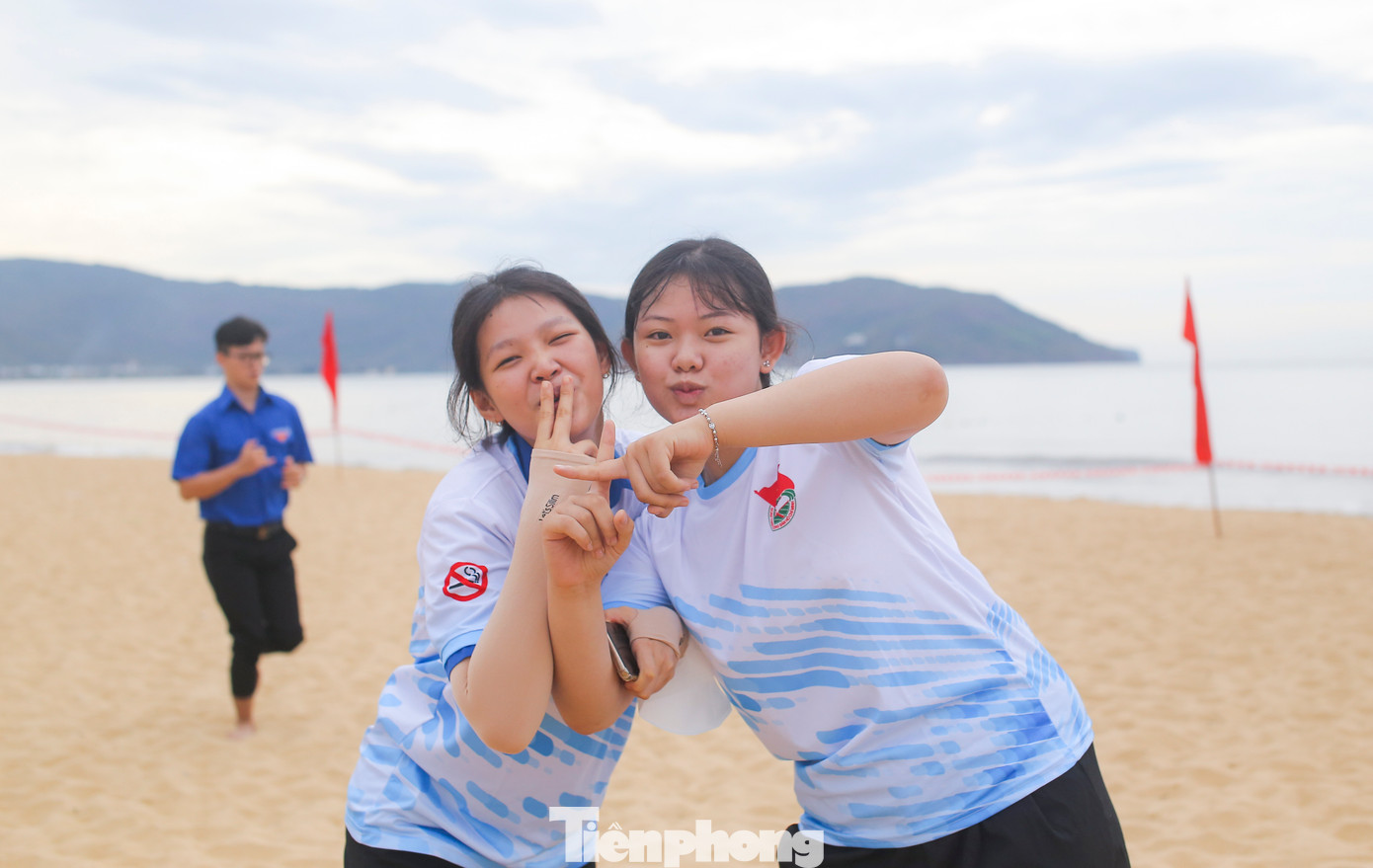 Các bạn trẻ hào hứng tham gia giải chạy. Ảnh: Trương Định Các bạn trẻ hào hứng tham gia giải chạy. Ảnh: Trương Định