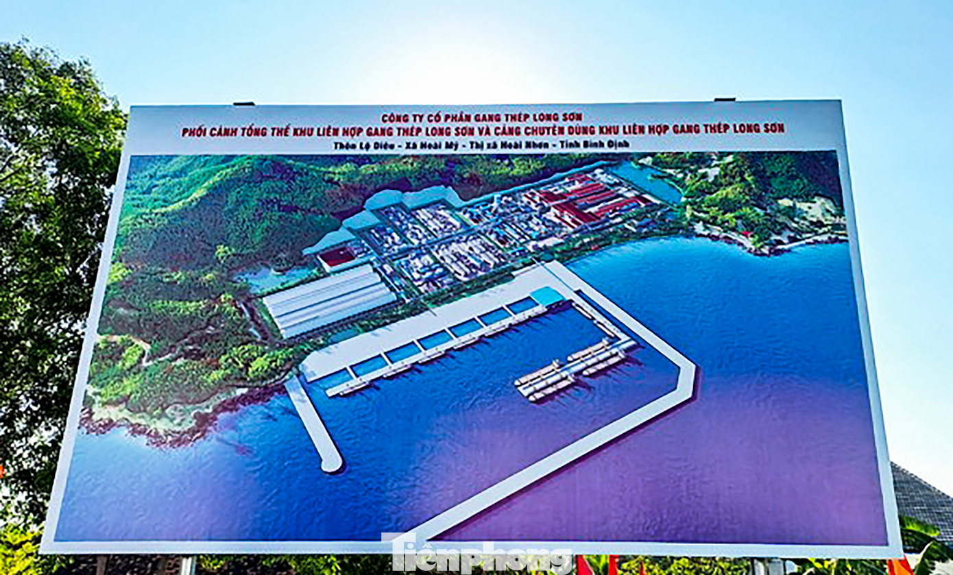 Phối cảnh dự án Khu liên hợp Gang thép Long Sơn và Cảng chuyên dùng Khu liên hợp gang thép Long Sơn. Ảnh: Trương Định Phối cảnh dự án Khu liên hợp Gang thép Long Sơn và Cảng chuyên dùng Khu liên hợp gang thép Long Sơn. Ảnh: Trương Định