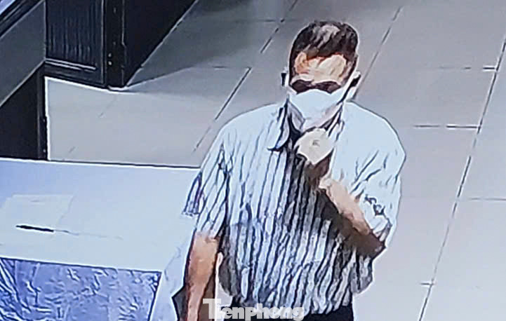 Hình ảnh người đàn ông được camera an ninh ghi lại. Ảnh: BVĐK tỉnh Bình Định