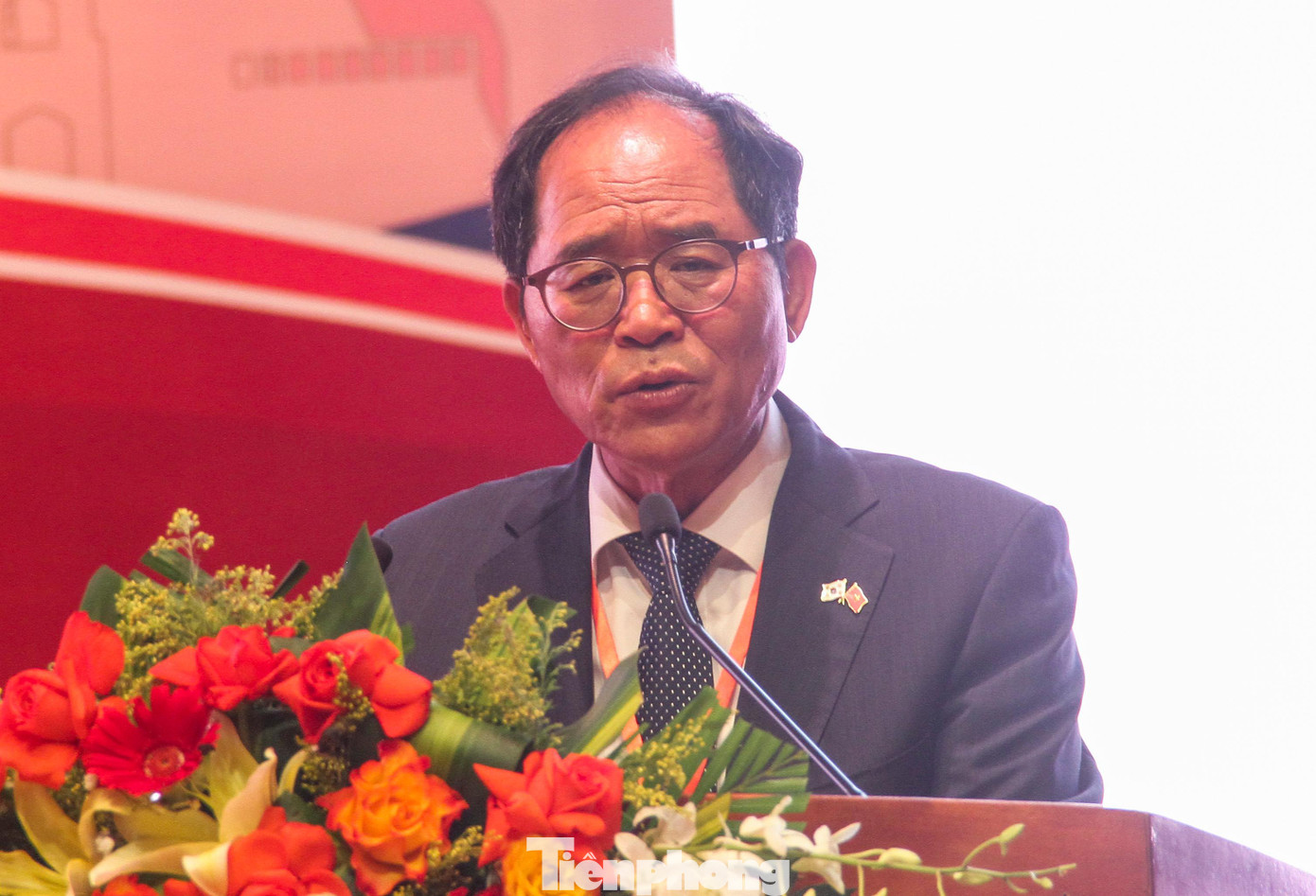 Đại sứ đặc mệnh toàn quyền Hàn Quốc tại Việt Nam Park Noh-wan phát biểu tại hội nghị. Ảnh: Trương Định