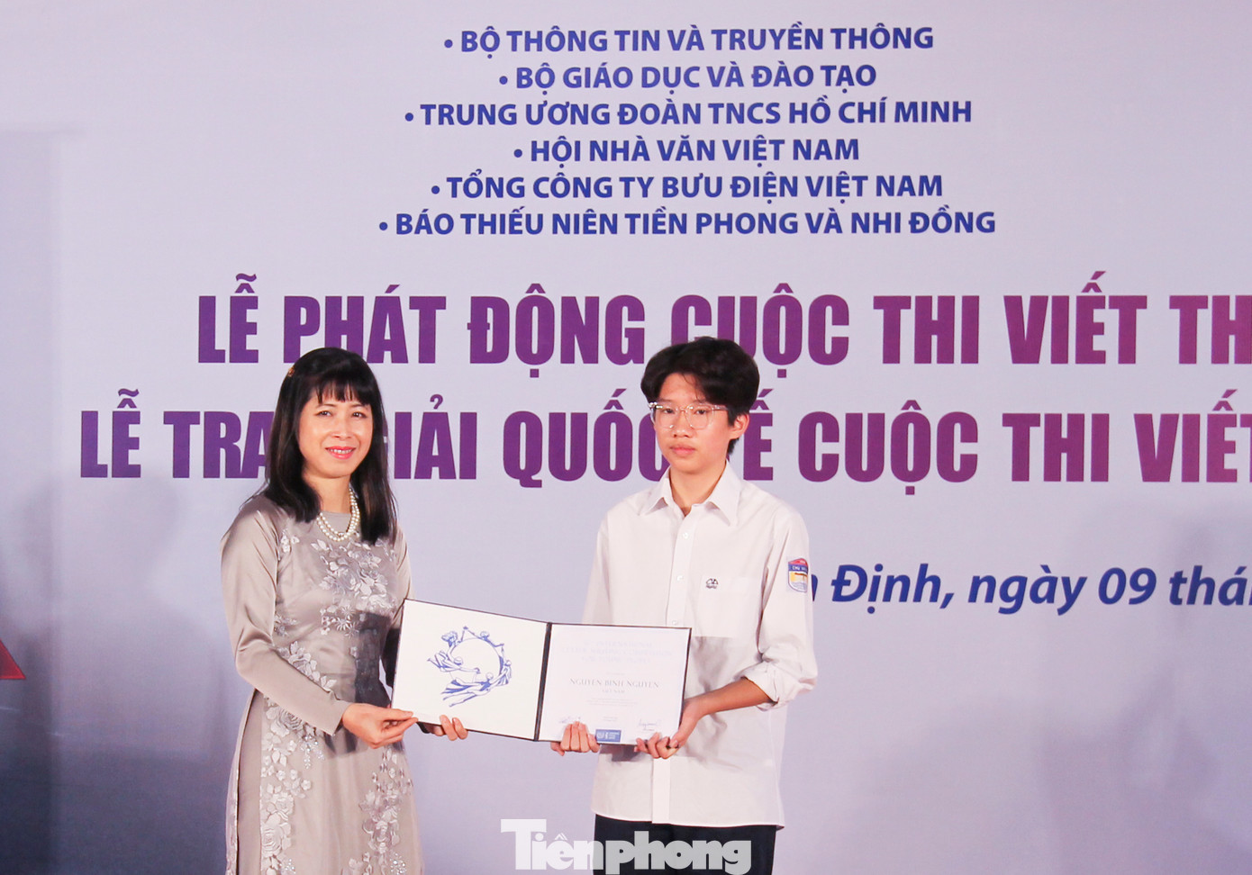Em Nguyễn Bình Nguyên (lớp 9A1, trường THCS Nguyễn Tri Phương, quận Ba Đình, Hà Nội). Ảnh: Trương Định Em Nguyễn Bình Nguyên (lớp 9A1, trường THCS Nguyễn Tri Phương, quận Ba Đình, Hà Nội). Ảnh: Trương Định