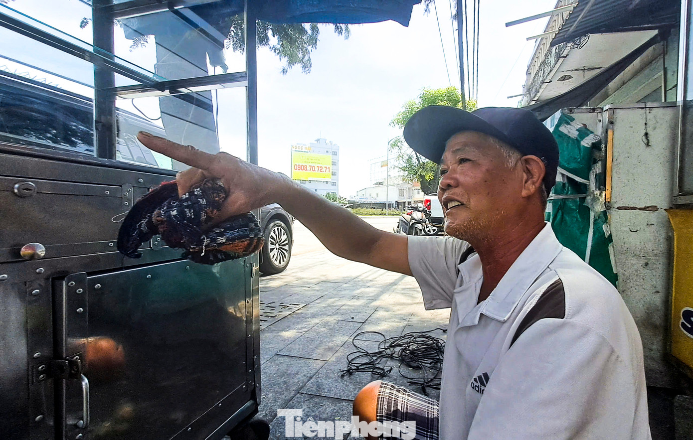 Người dân khu vực cho rằng, việc mở rộng nút giao thông là cần thiết, phù hợp. Ảnh: Trương Định Người dân khu vực cho rằng, việc mở rộng nút giao thông là cần thiết, phù hợp. Ảnh: Trương Định