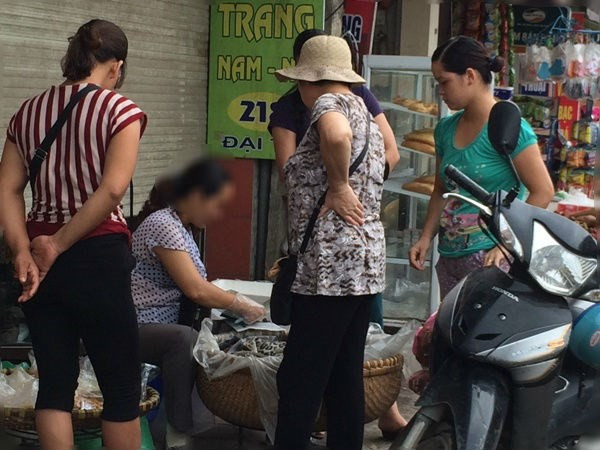 Bán xôi vỉa hè thu nhập gấp 3 lương nhân viên ngân hàng ảnh 1