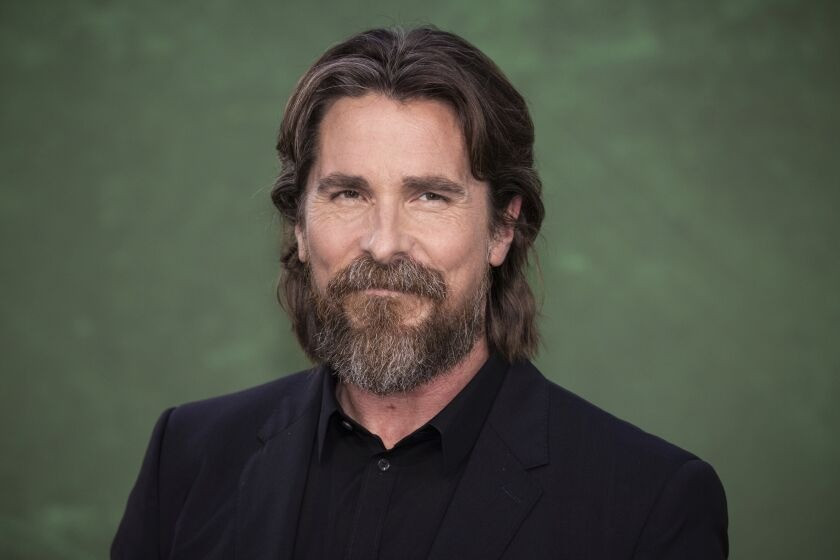 Christian Bale ít hơn một nửa với 11 phút 43 giây. Christian Bale ít hơn một nửa với 11 phút 43 giây.