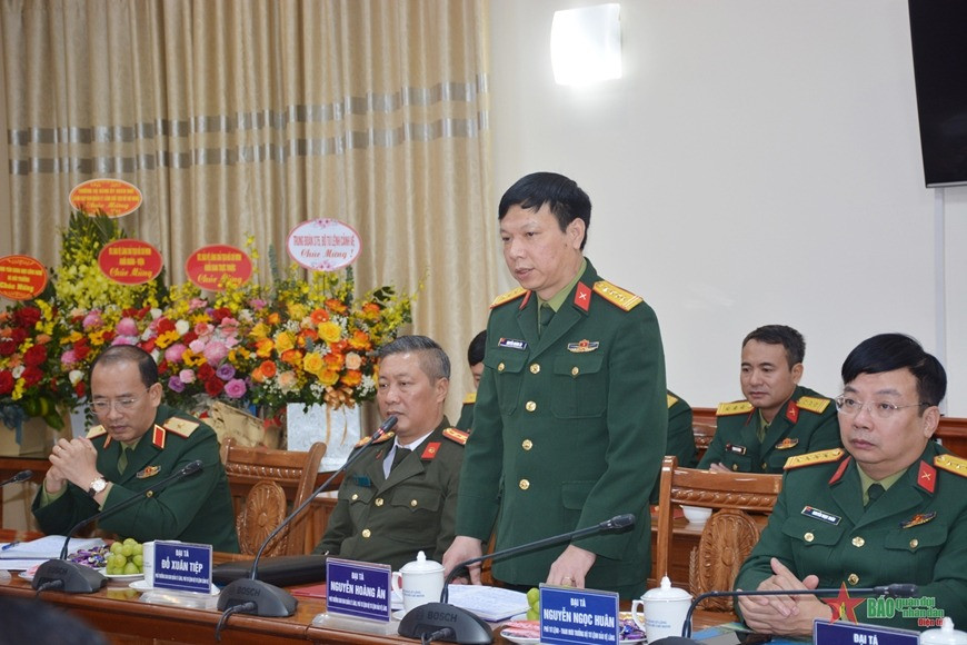 Đại tá Nguyễn Hoàng Ân phát biểu tại hội nghị. Ảnh: QĐND. Đại tá Nguyễn Hoàng Ân phát biểu tại hội nghị. Ảnh: QĐND.