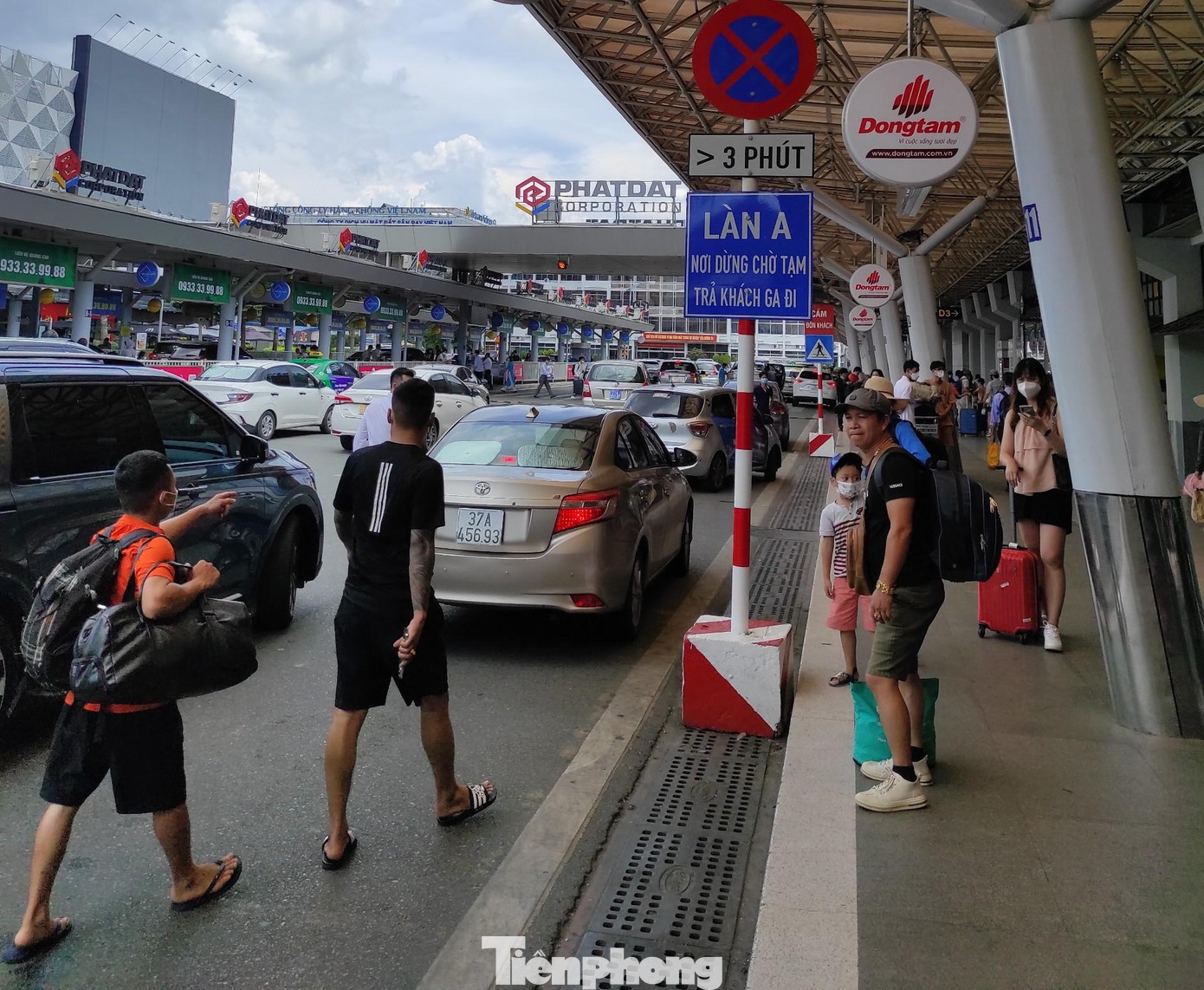 Sở GTVT TPHCM đề xuất nhiều giải pháp giảm ùn ứ ở sân bay Tân Sơn Nhất. (Ảnh minh họa)